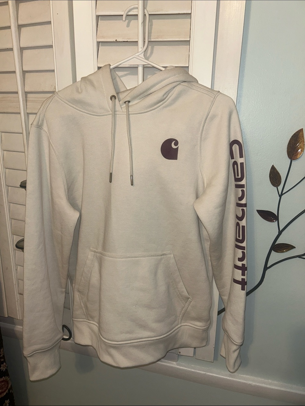 Woman’s Carhartt Hoodie